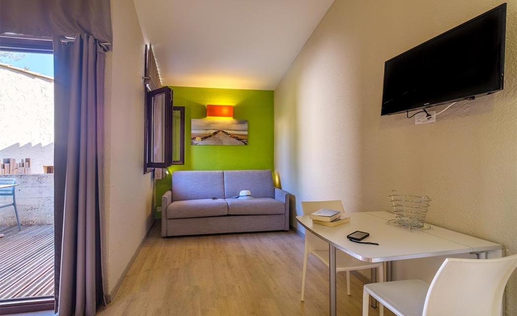 Belambra Clubs La Colle-Sur-Loup - Les Terrasses De Saint-Paul De Vence酒店 外观 照片